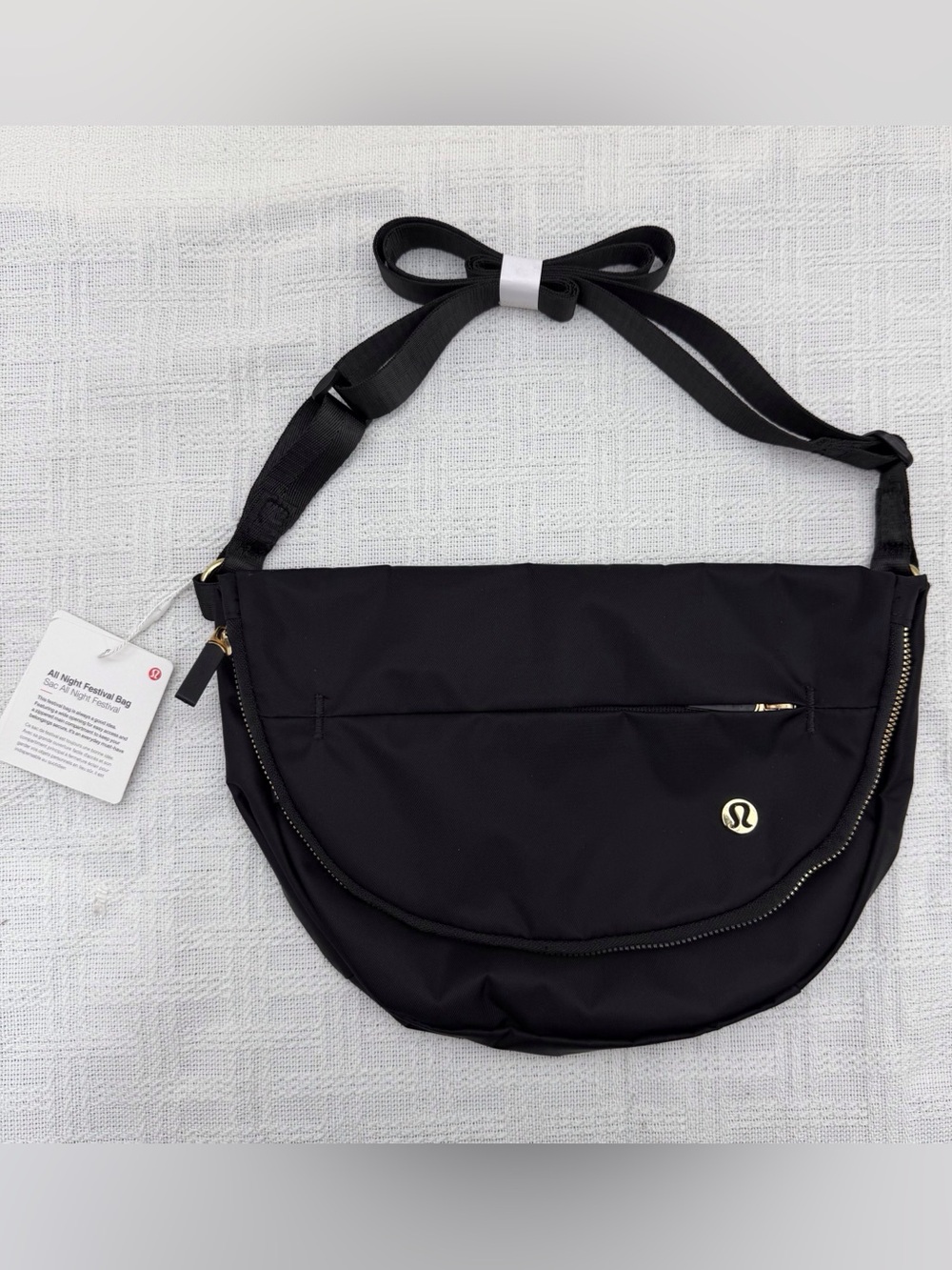 Lululemon Festival Bag 5L • Black/Gold • New - Picture 1 of 6
